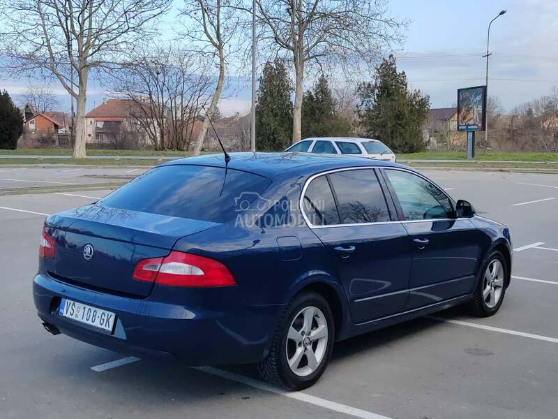 Škoda Superb 