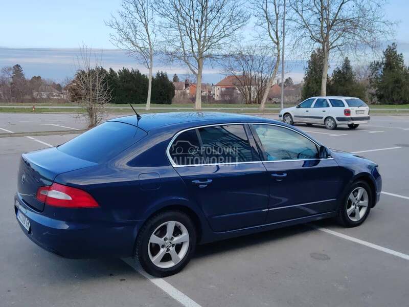 Škoda Superb 