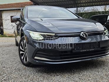 Volkswagen Golf 8 1.5 eTSI  Hibrid
