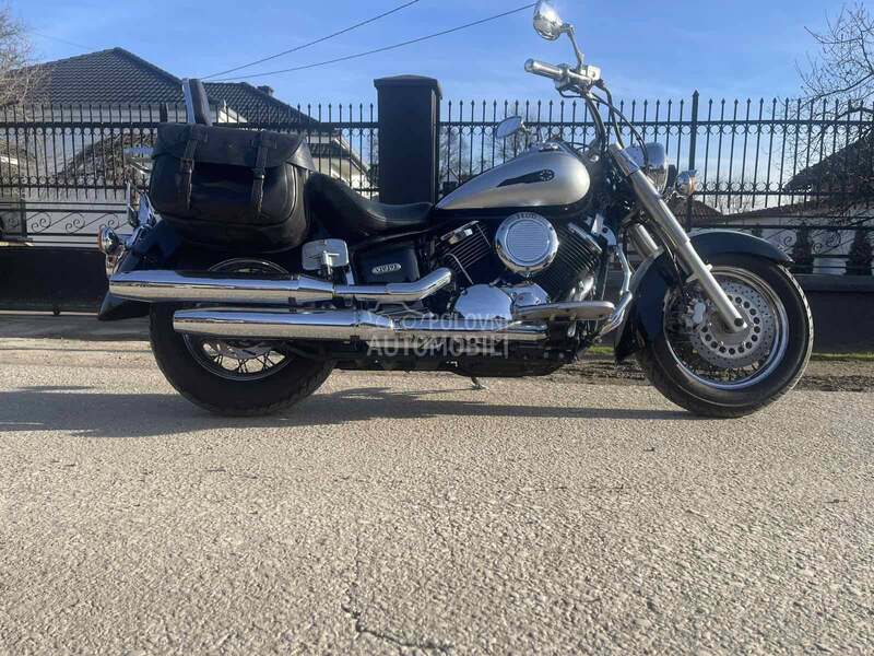 Yamaha XVS 1100 Drag star