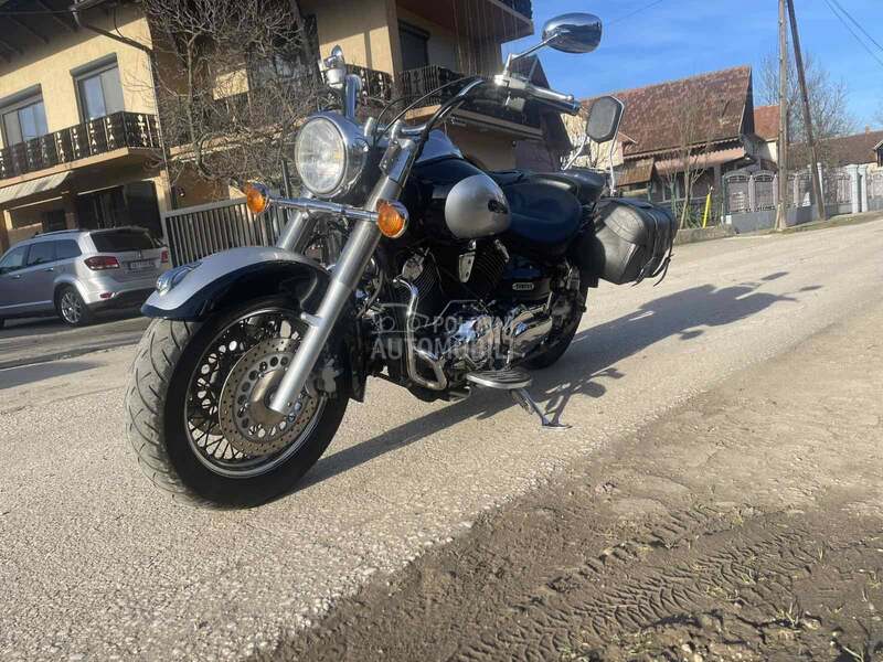 Yamaha XVS 1100 Drag star