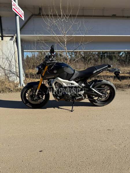 Yamaha Mt09