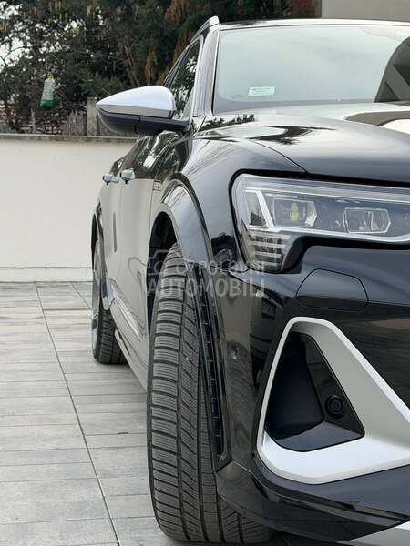 Audi e-tron S