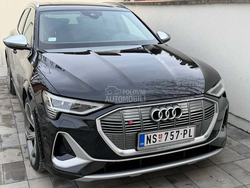 Audi e-tron S