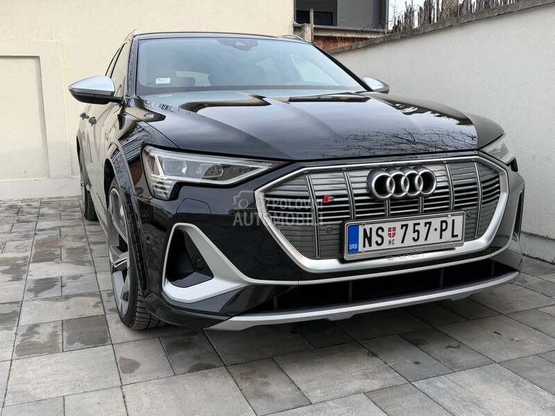 Audi e-tron S