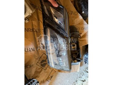 xenon far za Škoda Octavia od 2015. do 2018. god.