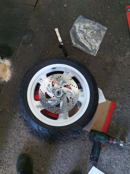 Aprilia Atlantic 500