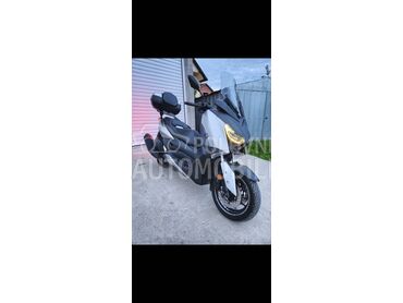 Yamaha X max