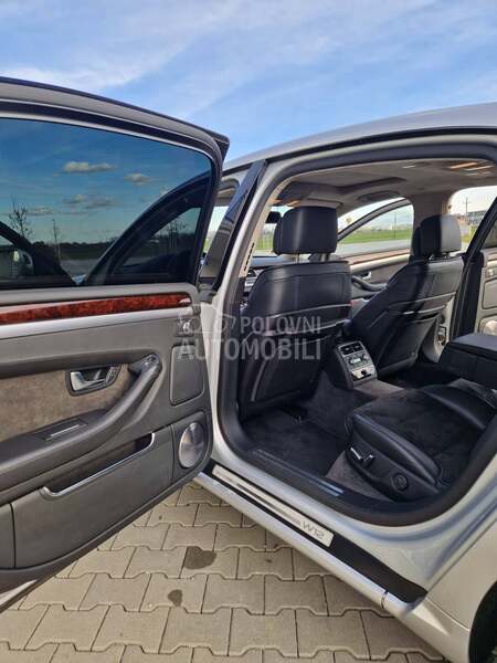 Audi A8 L W12