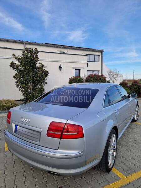 Audi A8 L W12
