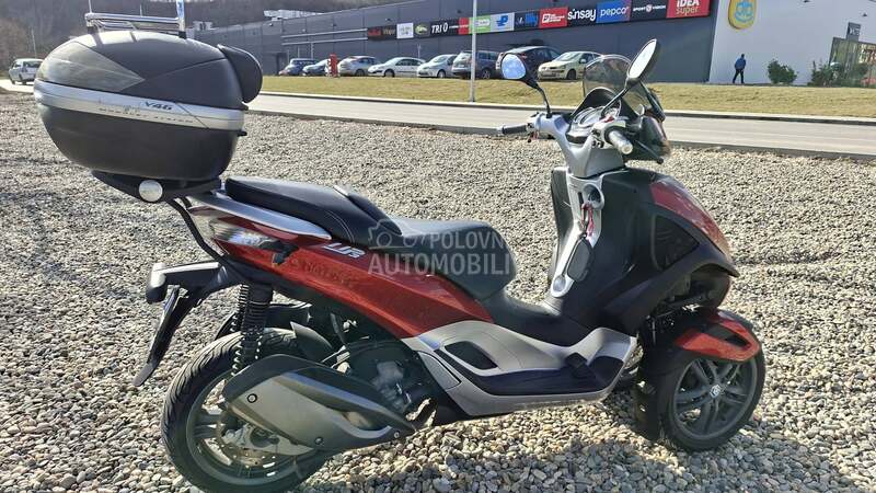 Piaggio MP3 Urban