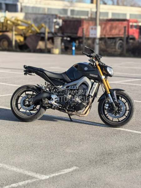 Yamaha mt09