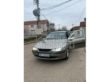 Opel Vectra B 1.6
