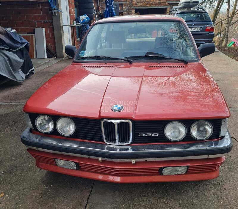 BMW 320 320