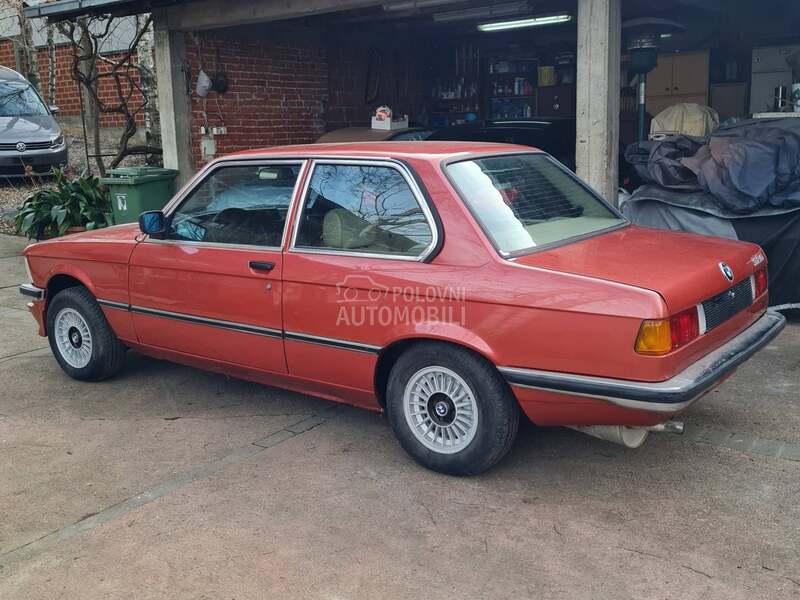 BMW 320 320