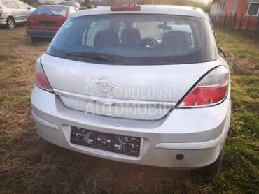 Vrata siva boja za Opel Astra H