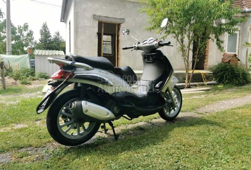 Piaggio Beverly 250 ie
