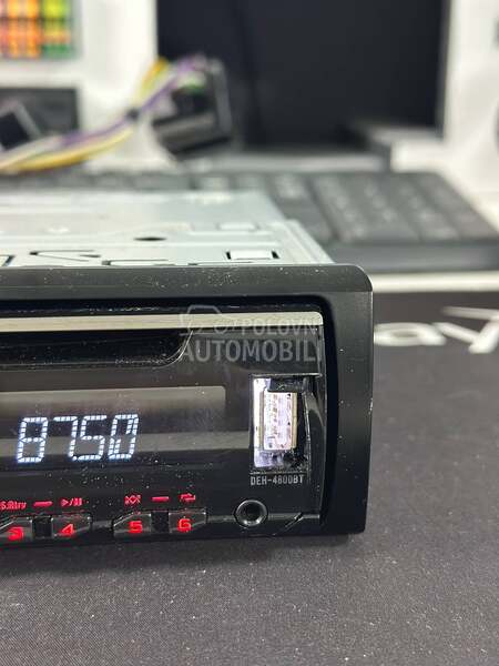 Pioneer radio Bluetooth