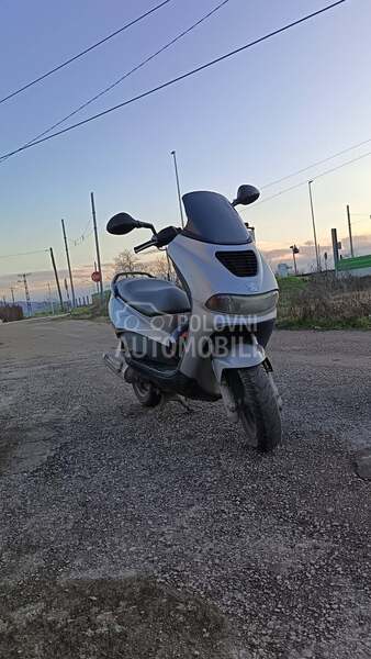 Peugeot Elyseo