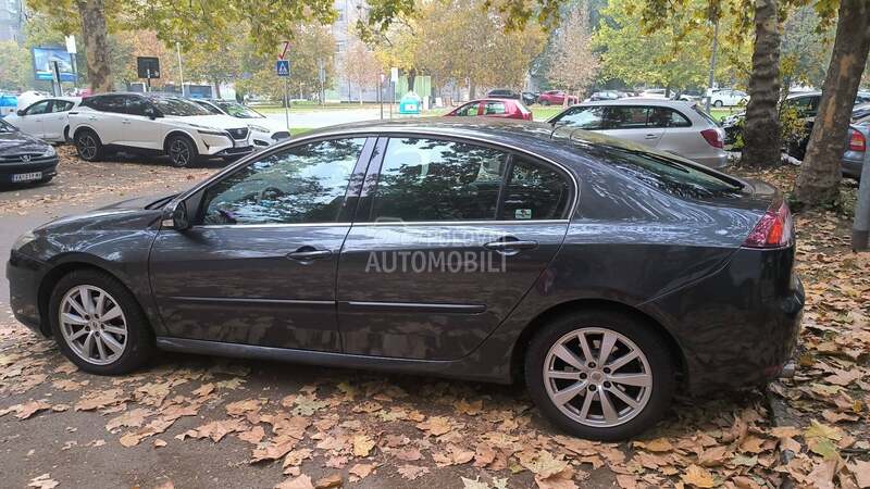 Renault Laguna 