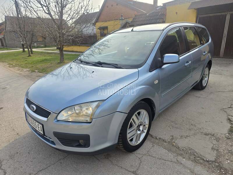Ford Focus 1,6 pli.n GHIA .