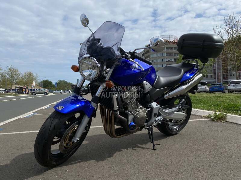Honda Hornet CB900
