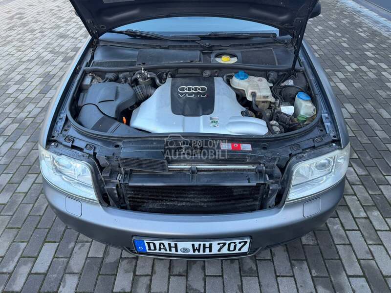 Audi A6 SA TABLICAMA