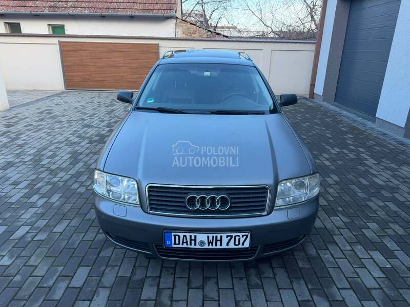 Audi A6 SA TABLICAMA