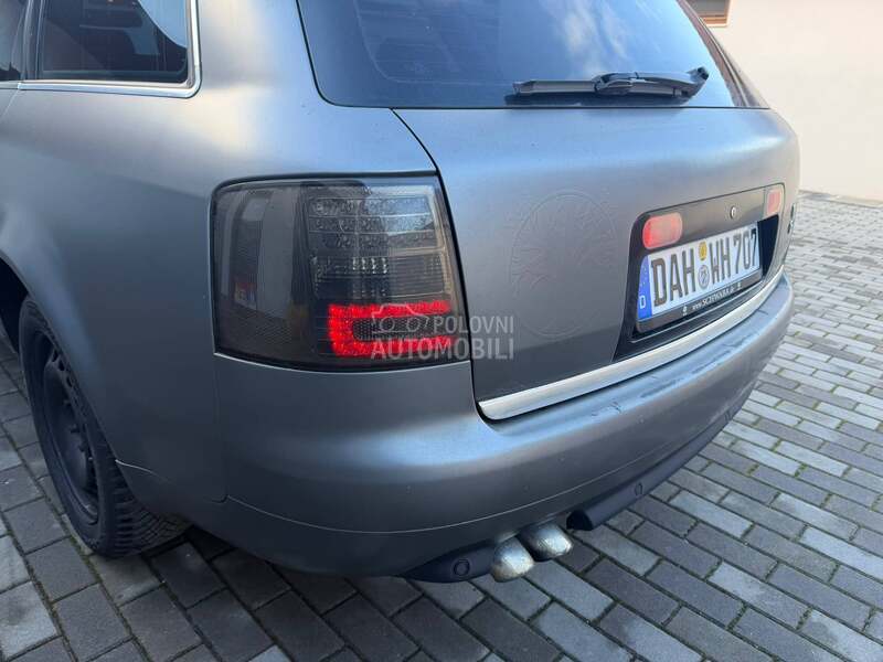 Audi A6 SA TABLICAMA