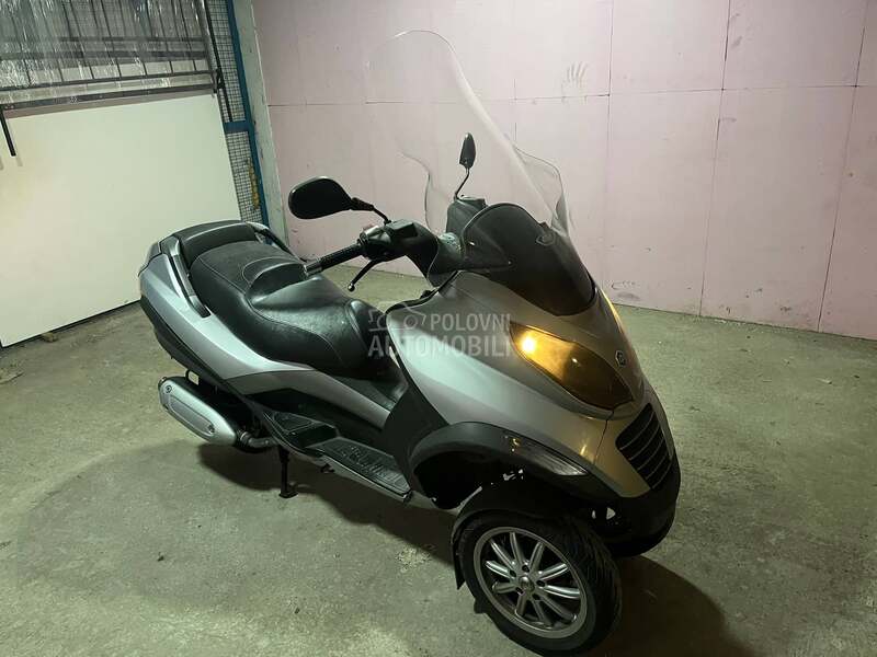 Piaggio mp3