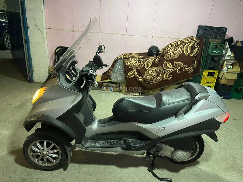 Piaggio mp3
