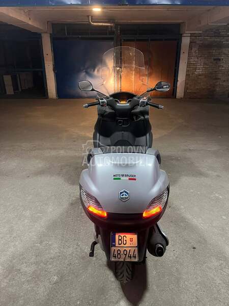 Piaggio mp3