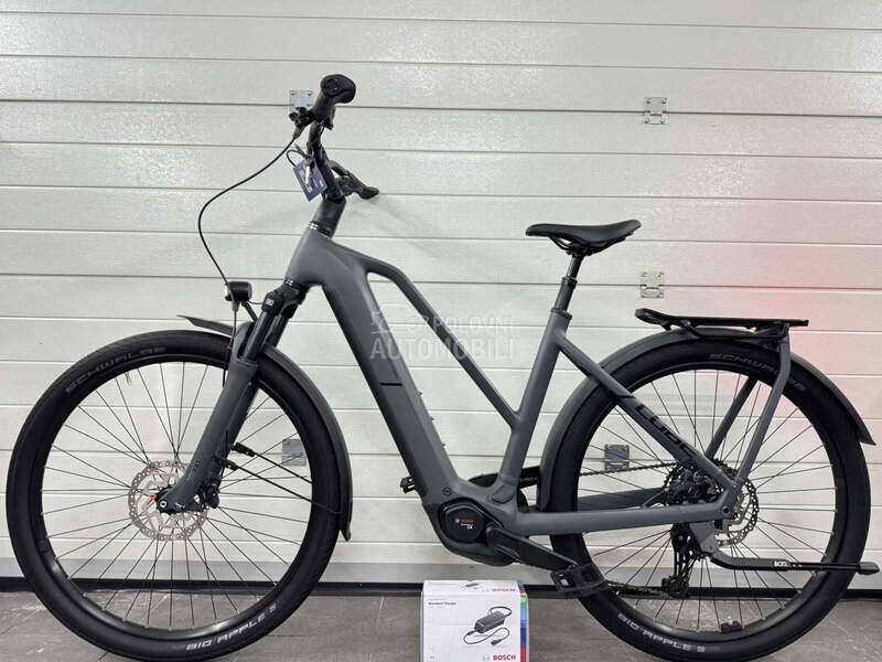 Cube Kathmandu smart 800wh M