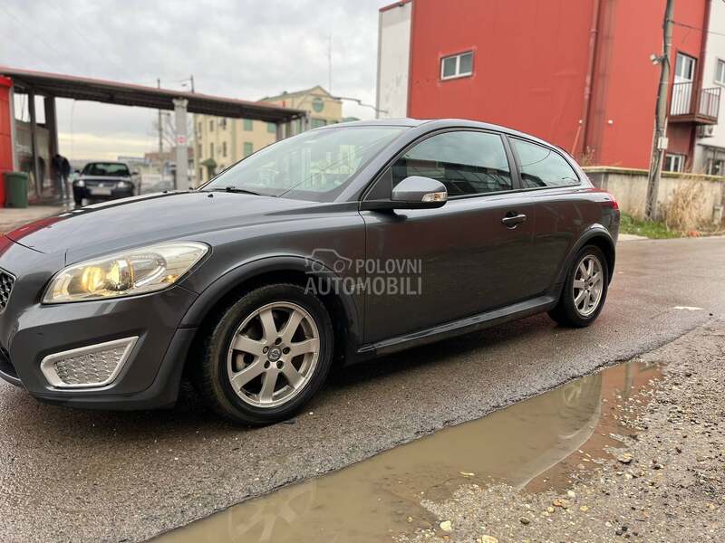 Volvo C30 