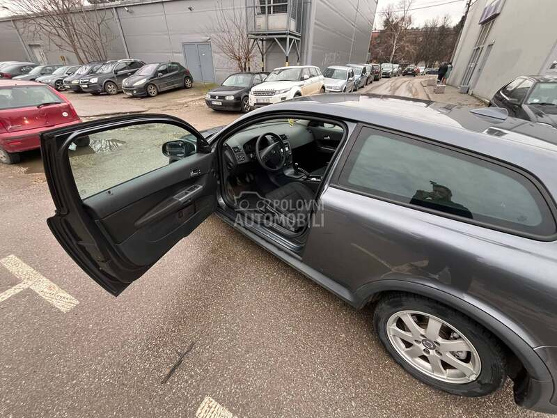 Volvo C30 