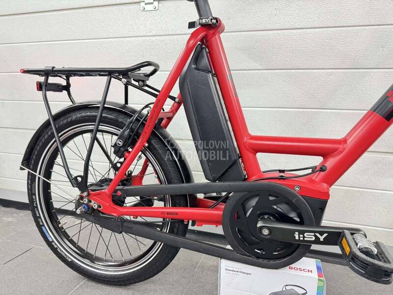 Isy Active line kao nov