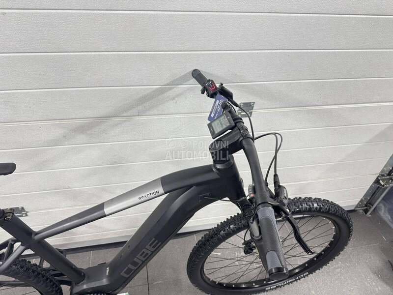 Cube Reaction smart XXL vel