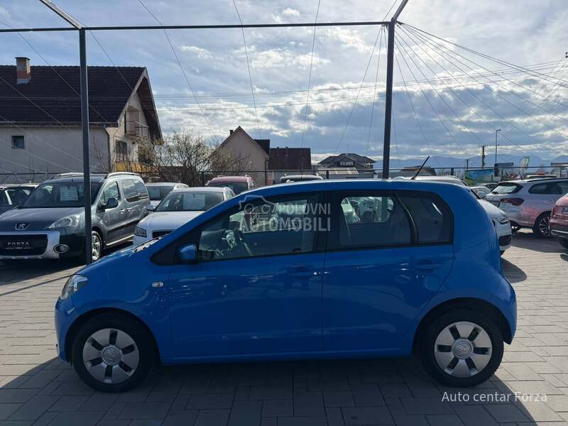 Volkswagen up! M E T A N / N O V