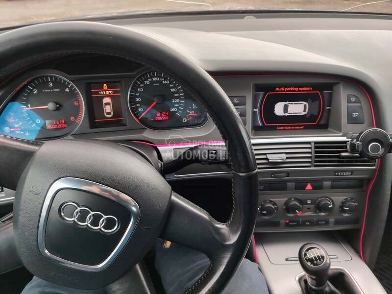 Audi A6 