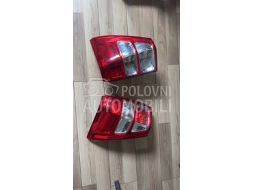 Levo i desno stop svetlo za Suzuki Grand Vitara