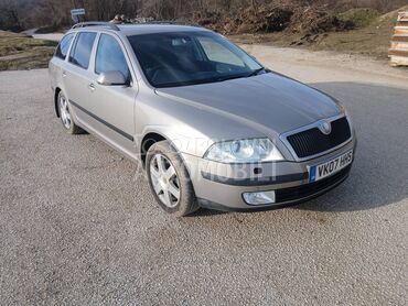 Škoda Octavia -  kompletan auto u delovima