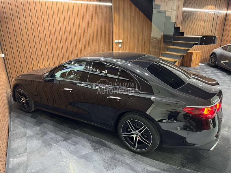 Mercedes Benz E 220 D AMG