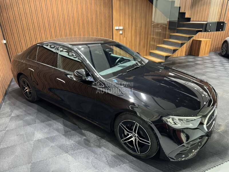 Mercedes Benz E 220 D AMG