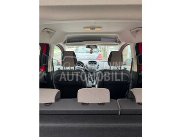 Ford Tourneo Courier 1.0 ecoboost