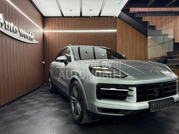 Porsche Cayenne E-Hybrid Pano