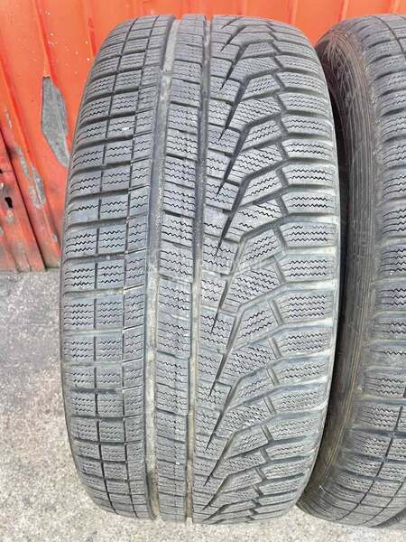 Semperit 225/50 R17 Zimska
