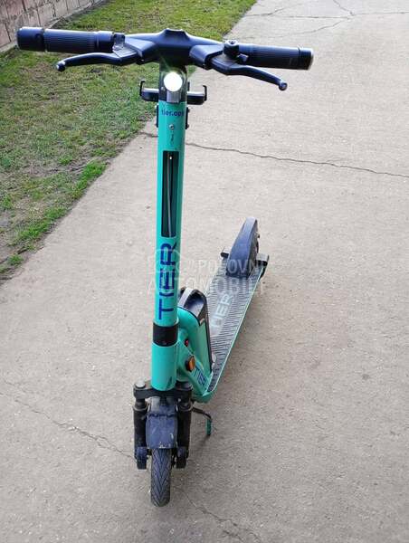 Elektricnin trotinet