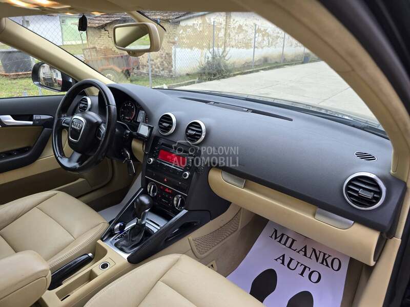 Audi A3 2.0TDI//AUT/XENON//