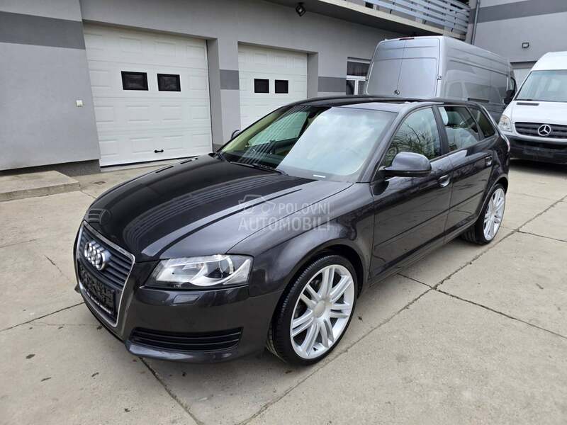 Audi A3 2.0TDI//AUT/XENON//