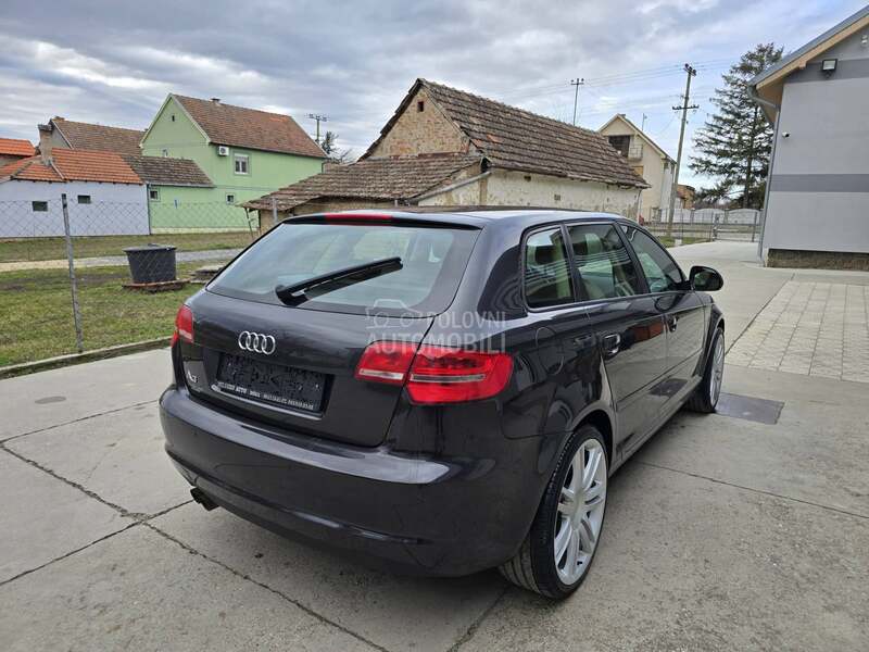 Audi A3 2.0TDI//AUT/XENON//